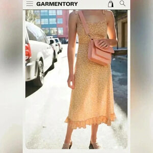 AUGUSTE
DEAN GIA MIDI DRESS IN
YELLOW